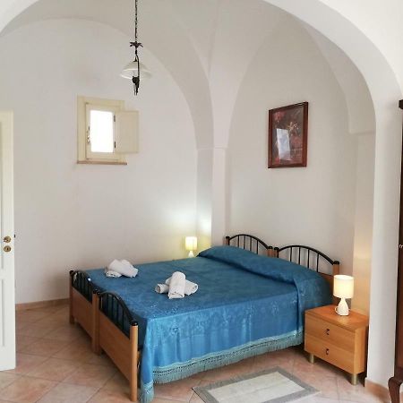 Ferienwohnung Centro Storico Di Castro Marina Exterior foto
