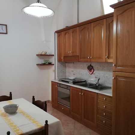 Ferienwohnung Centro Storico Di Castro Marina Exterior foto